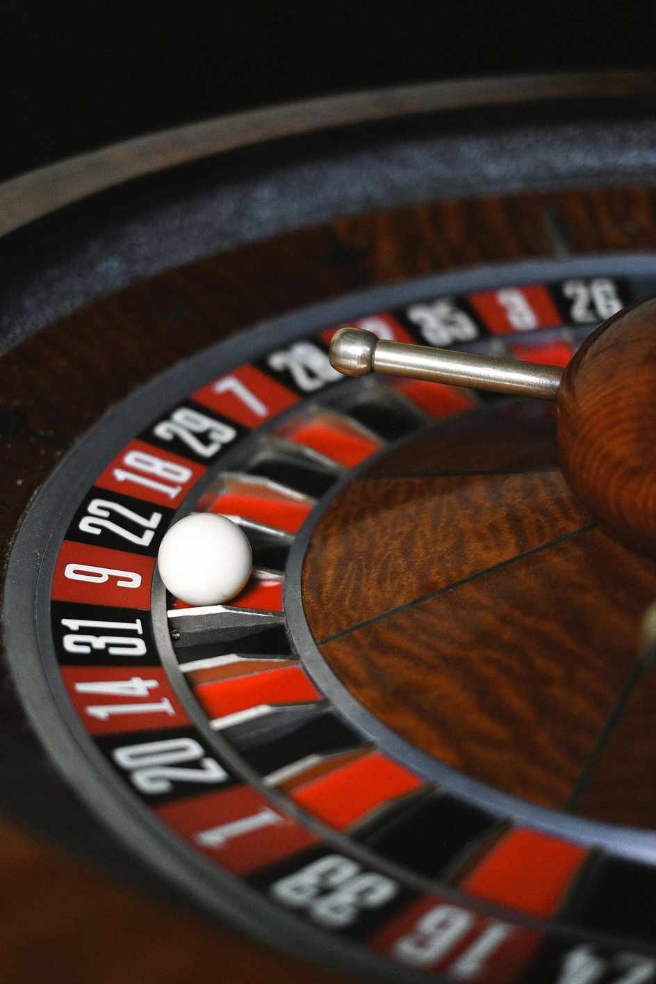 The Evolution of Online Casinos: From Pixels to Immersive Experiences